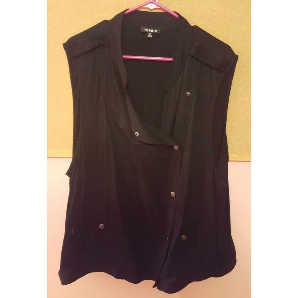 Black vest